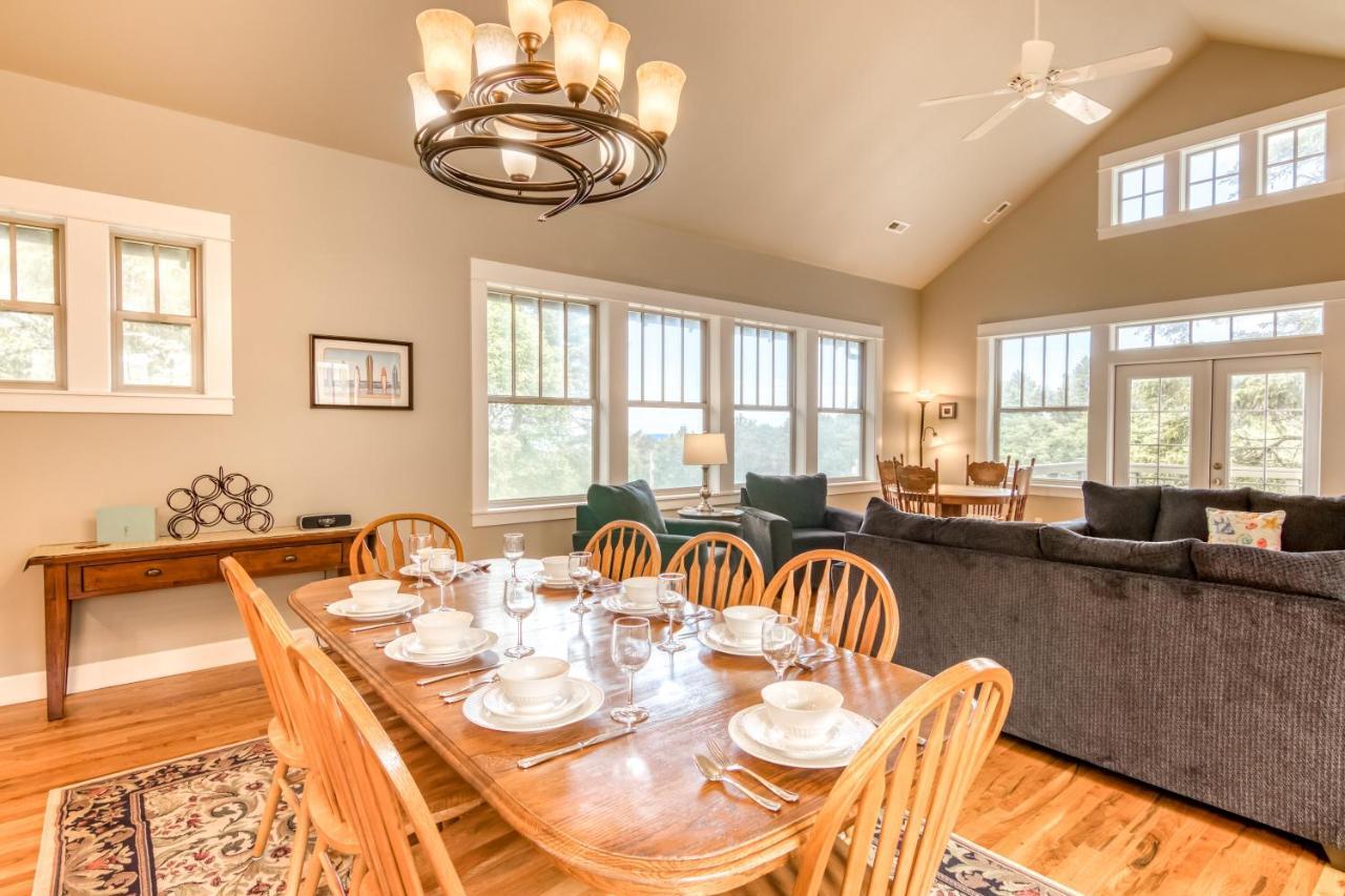 Cascade Cottage Lincoln City Dış mekan fotoğraf