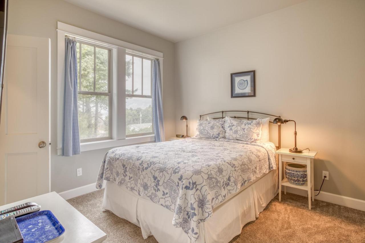 Cascade Cottage Lincoln City Dış mekan fotoğraf