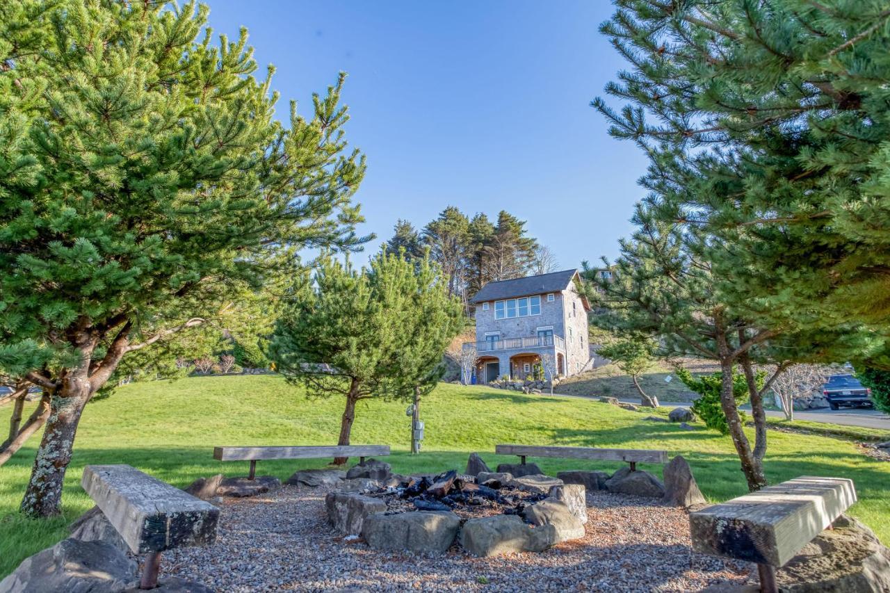 Cascade Cottage Lincoln City Dış mekan fotoğraf