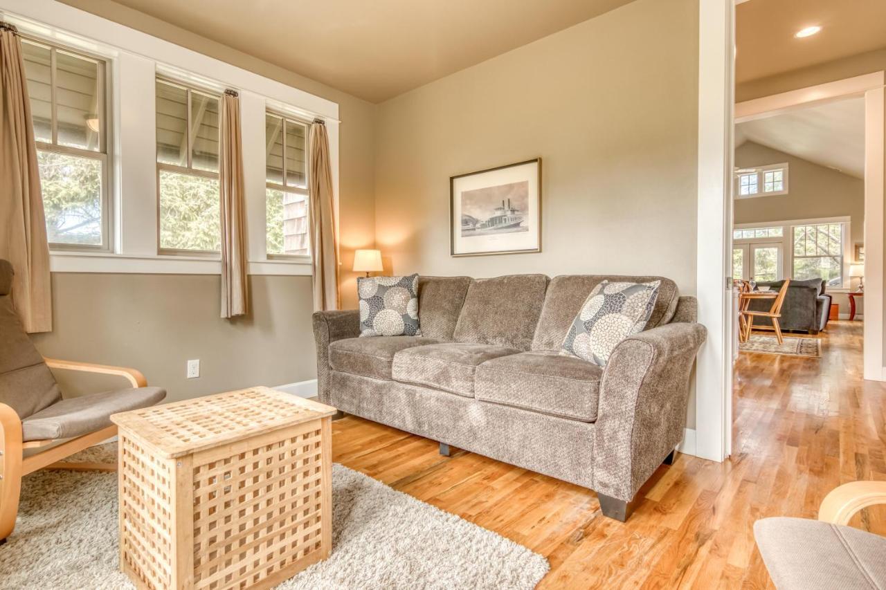 Cascade Cottage Lincoln City Dış mekan fotoğraf